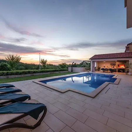 Villa Rotonda Lindar